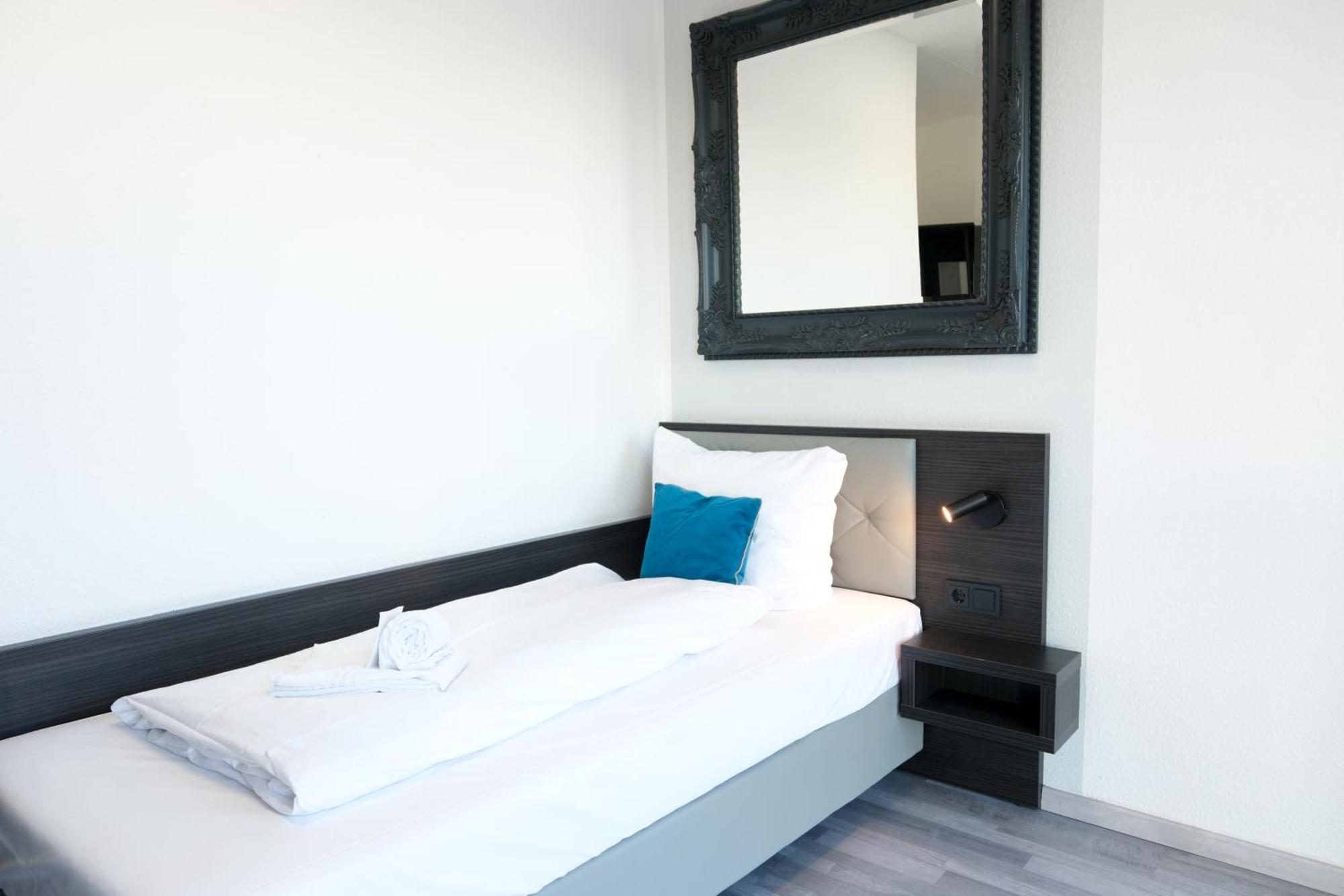 Stargaze Forum Hotel Duesseldorf-هيلدن المظهر الخارجي الصورة