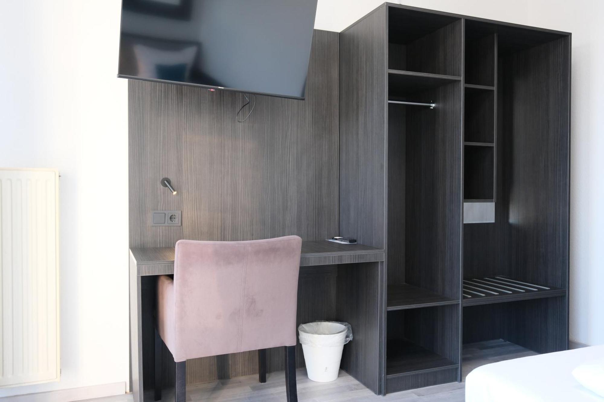 Stargaze Forum Hotel Duesseldorf-هيلدن المظهر الخارجي الصورة